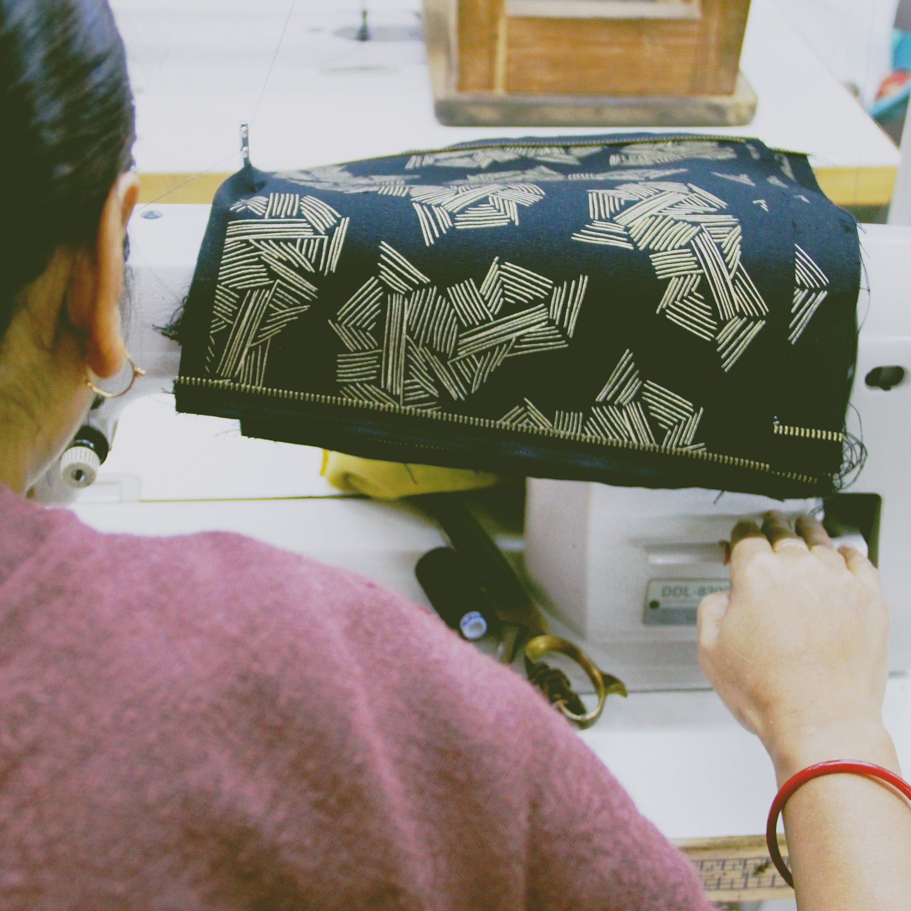 Clutch | Gossamer