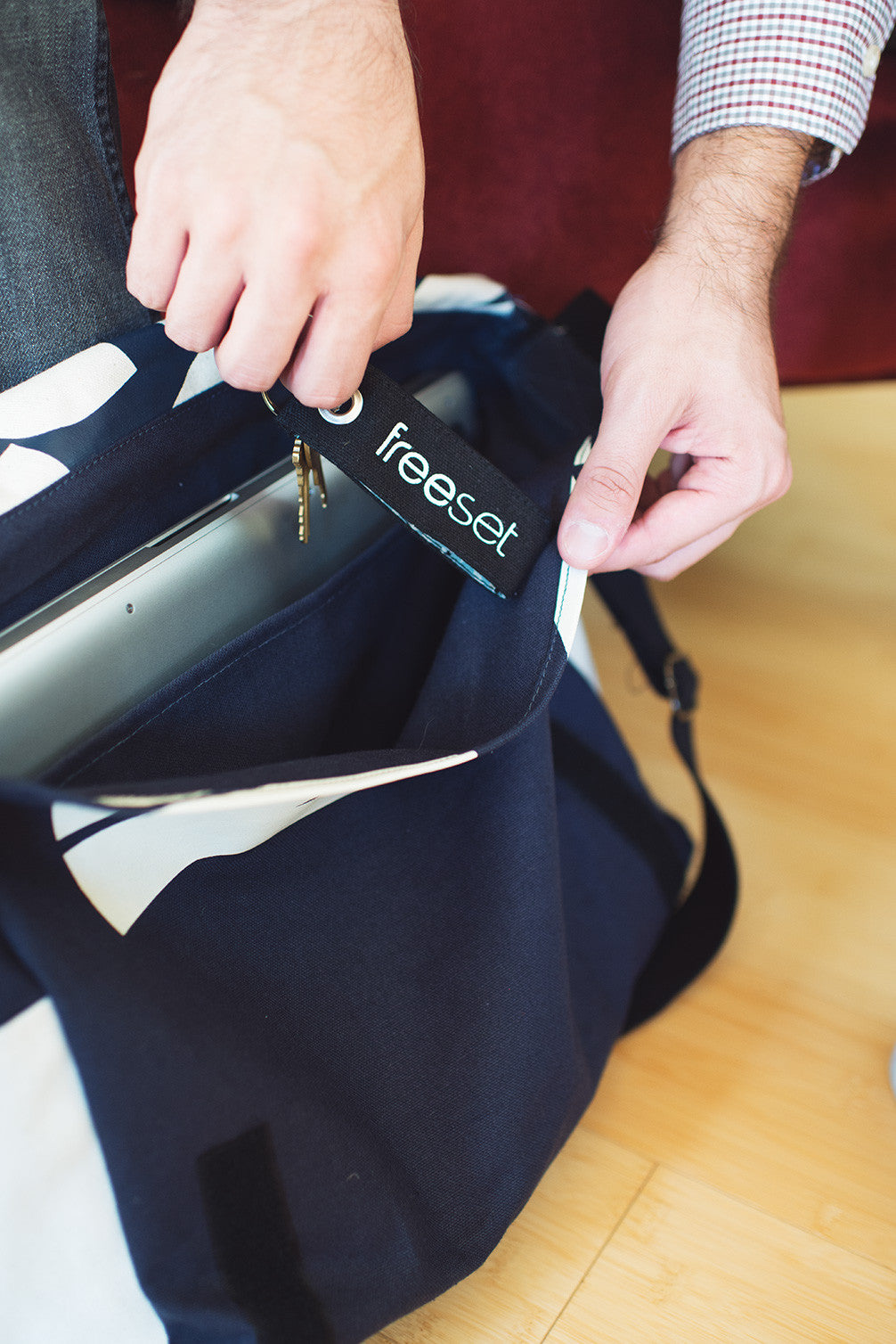 Loop Key Chain | Freeset